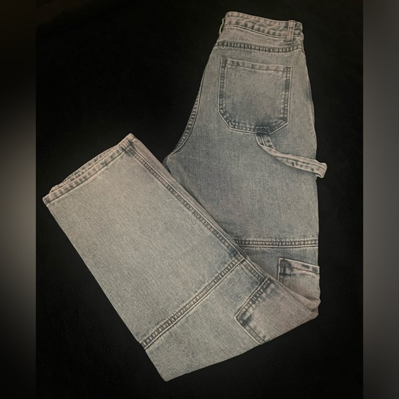 Woman’s high waisted jeans - Picture 3 of 3